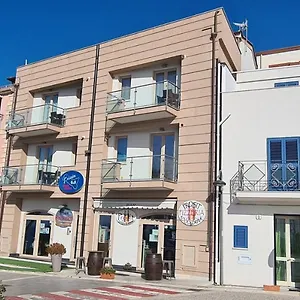 Nocleg ze śniadaniem Belvedere Rent, Campofelice Di Roccella