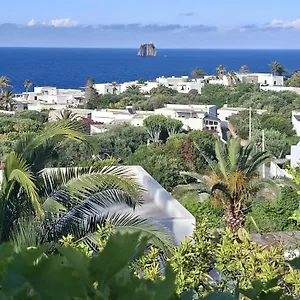 Nocleg ze śniadaniem Aquilone, Stromboli
